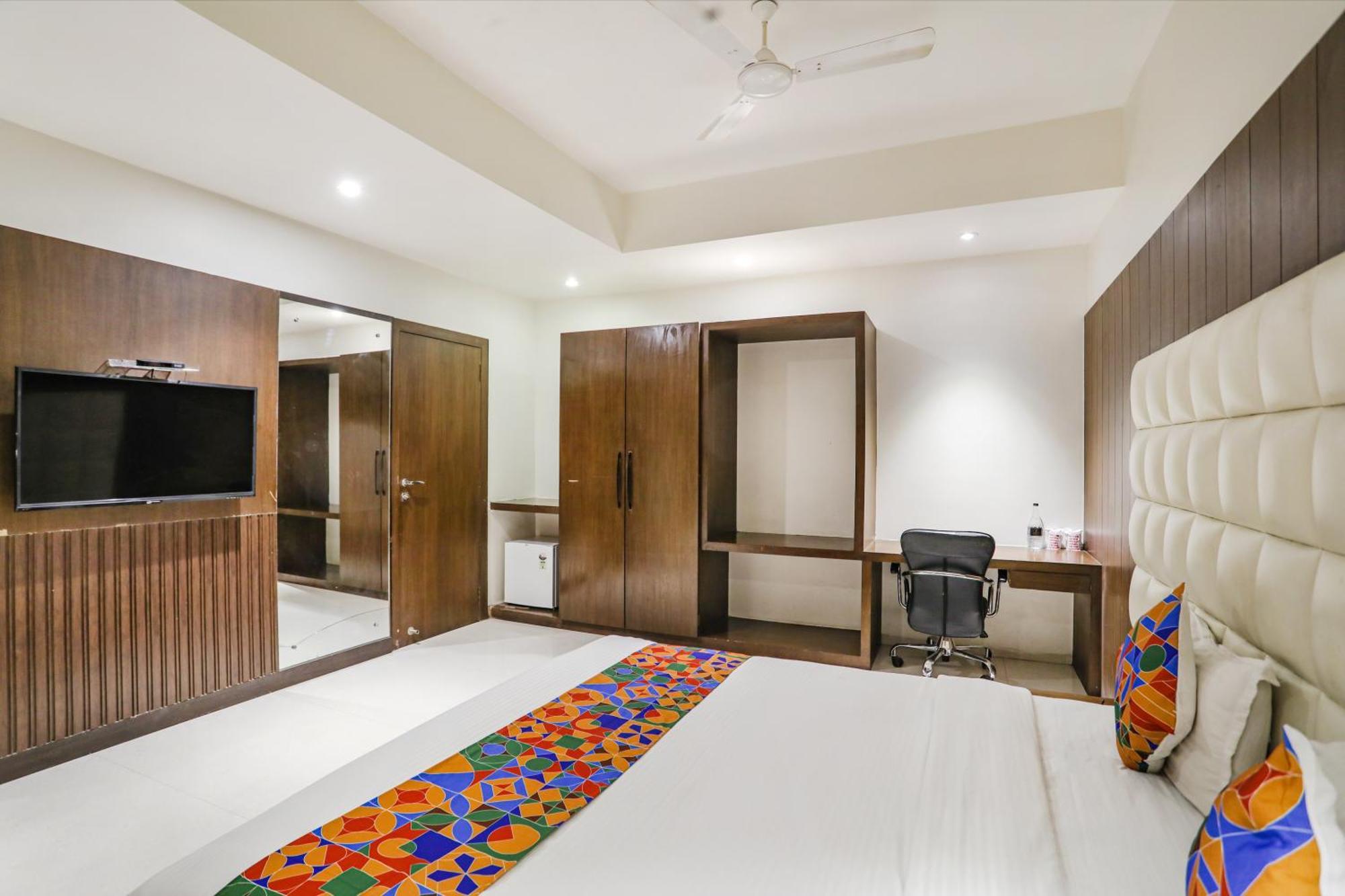 Fabhotel Prime Mahendra Raipur  Exterior photo
